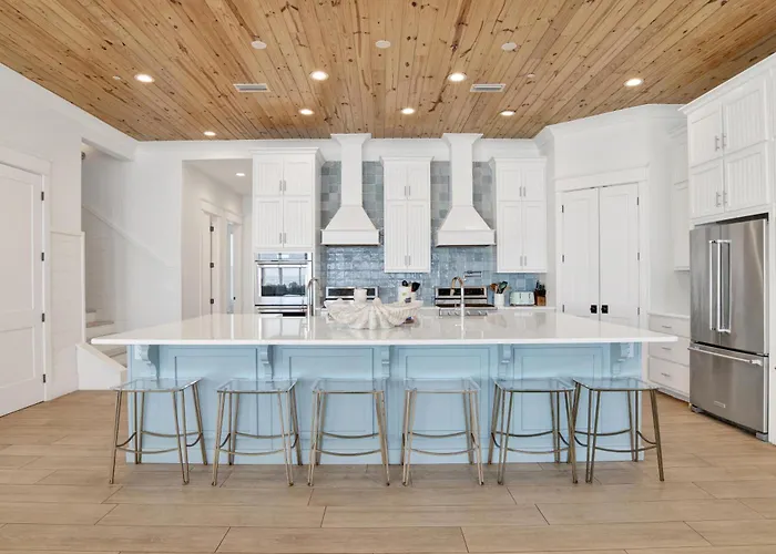 Seaside West 12 Bdrm, 115 Bath, Private Pools, Sleeps 36